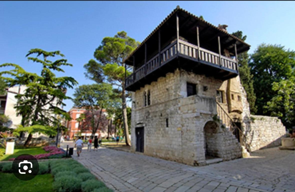 Apartment Mare Porec Exterior photo