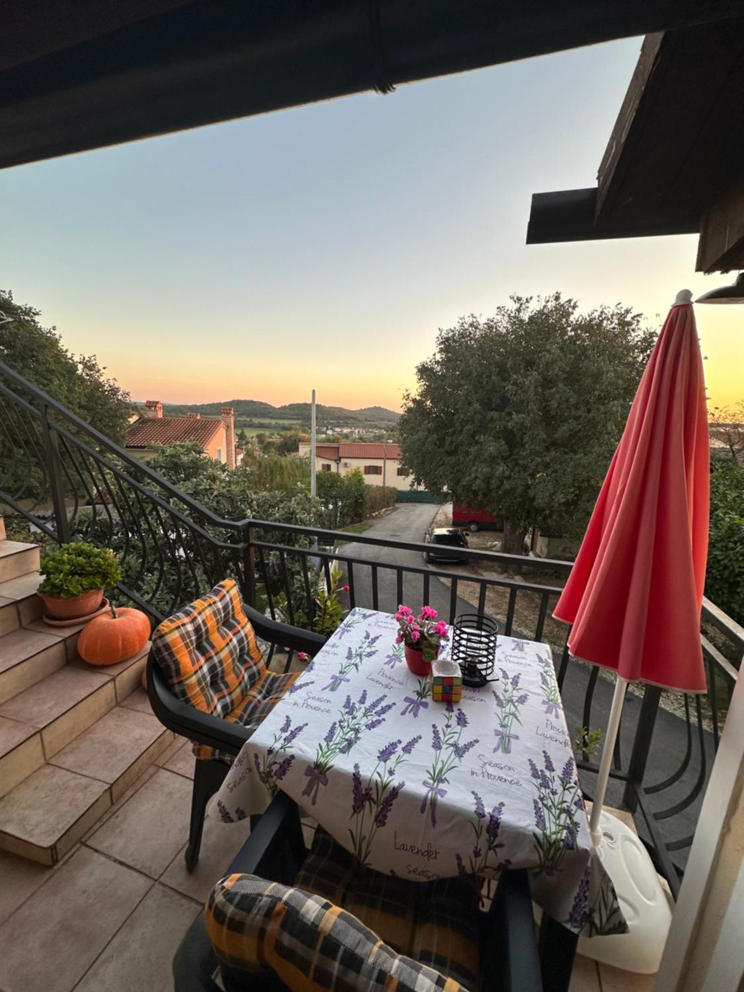 Apartment Mare Porec Exterior photo